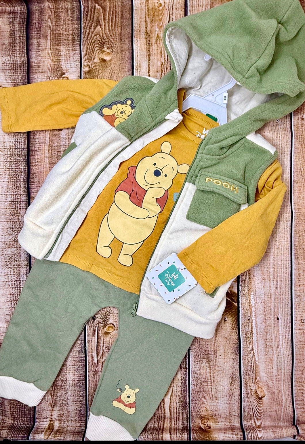 Winnie The Pooh Toddler Boy 3 Piece Set.
