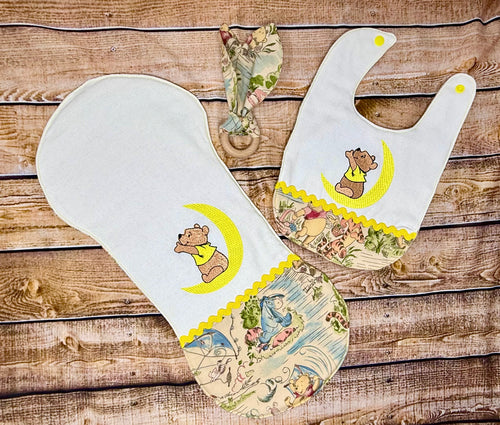 Winnie The Pooh & Friends YELLOW Baby Bib & Burp Cloth Set