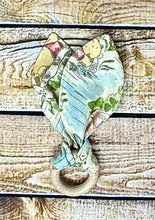 Load image into Gallery viewer, Winnie The Pooh &amp; Friends YELLOW Baby Bib &amp; Burp Cloth Set