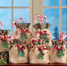Load image into Gallery viewer, Christmas Holiday Burlap Treat Bags